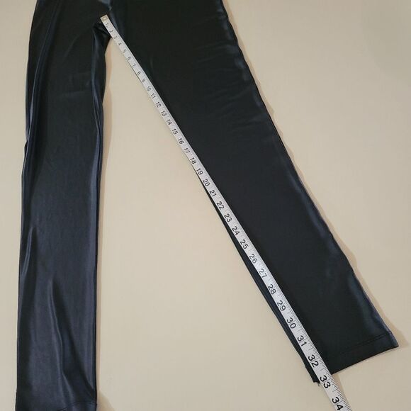 ASOS Design Leather Look Black Leggings - Picture 10 of 16